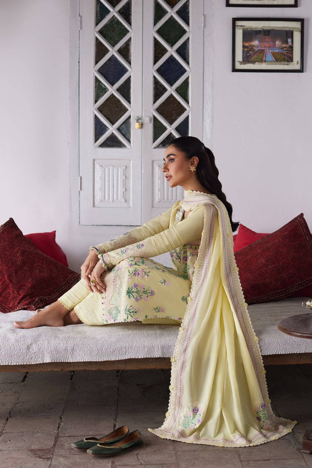 img_zaha_festive_lawn_awwal_boutique