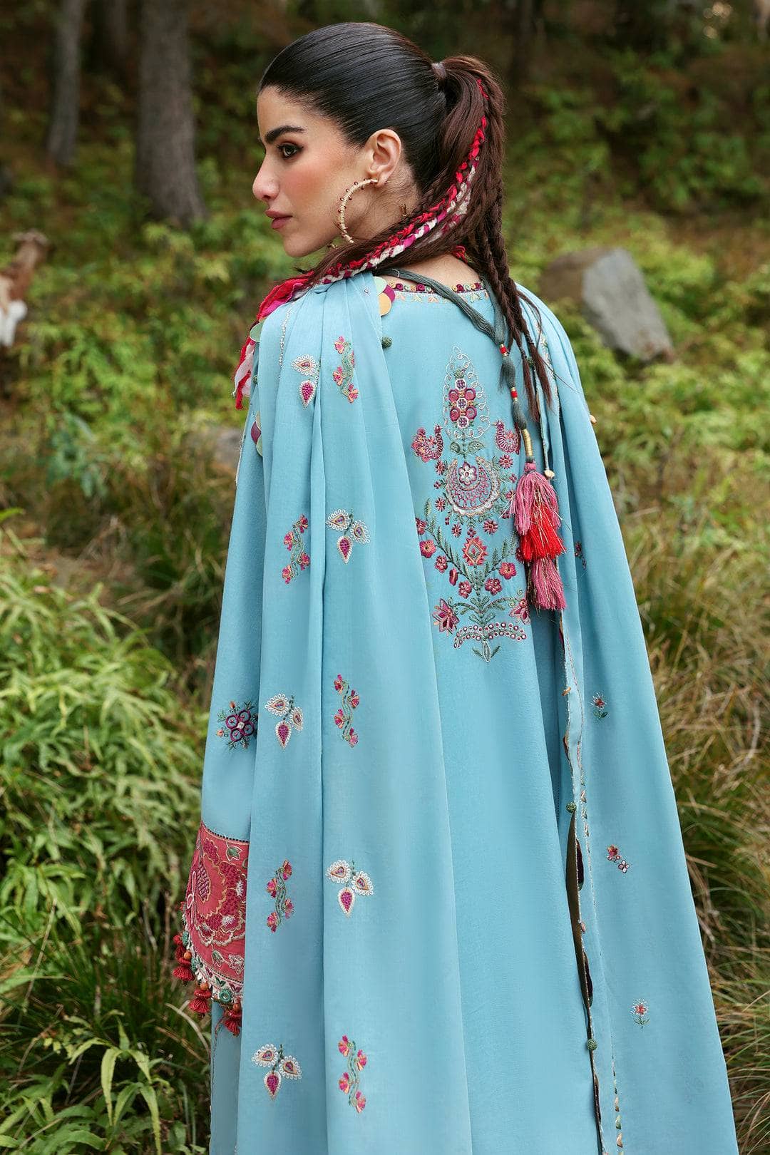 img_zaha_festive_lawn_neelum_awwal_boutique