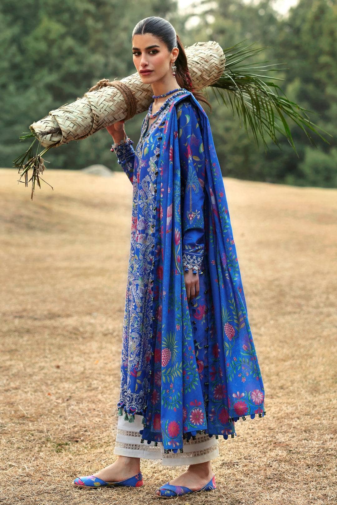 Restocked/Zaha Festive Lawn Neelum/ZAYANA (ZL25-01 B)