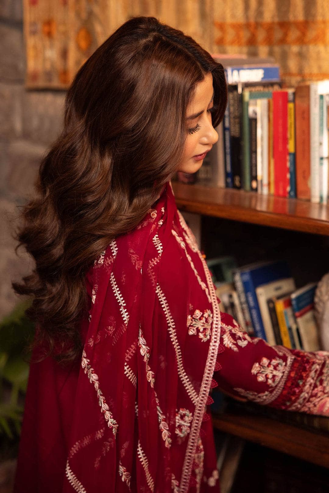 img_zaha_lawn_24_awwal_boutique