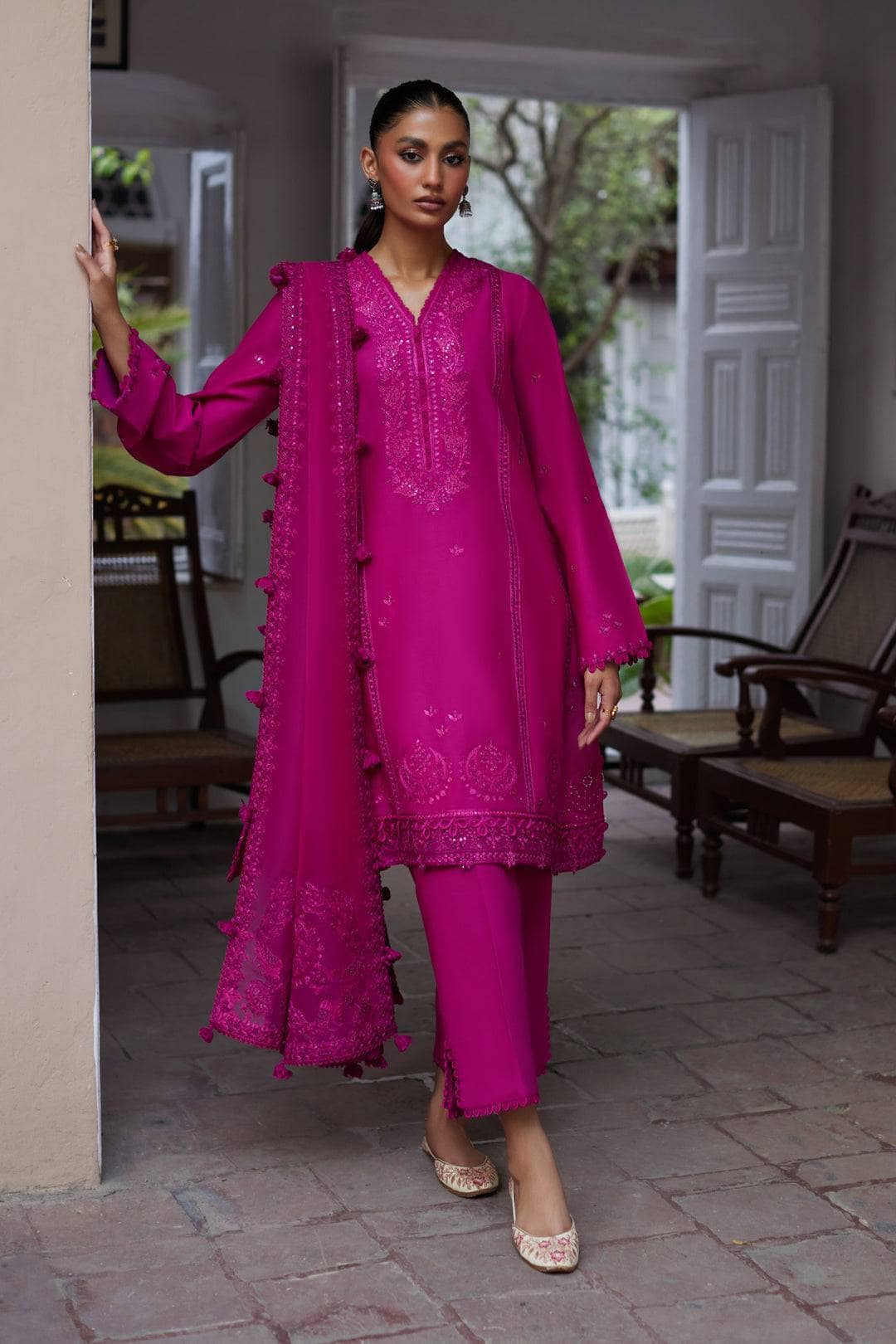 img_zaha_festive_lawn_awwal_boutique