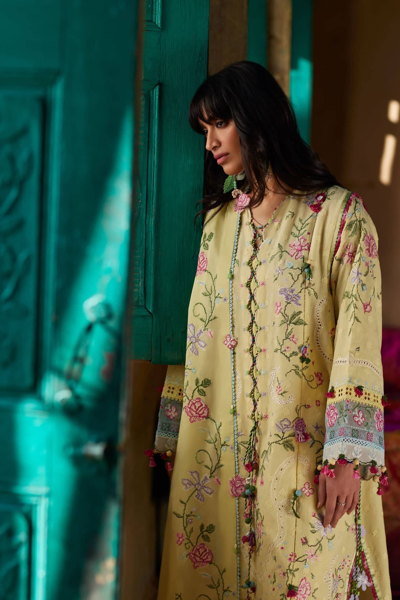 Zaha Meili Festive Lawn 26/HUĀ YÙN 花韵 (ZL26-03 B)