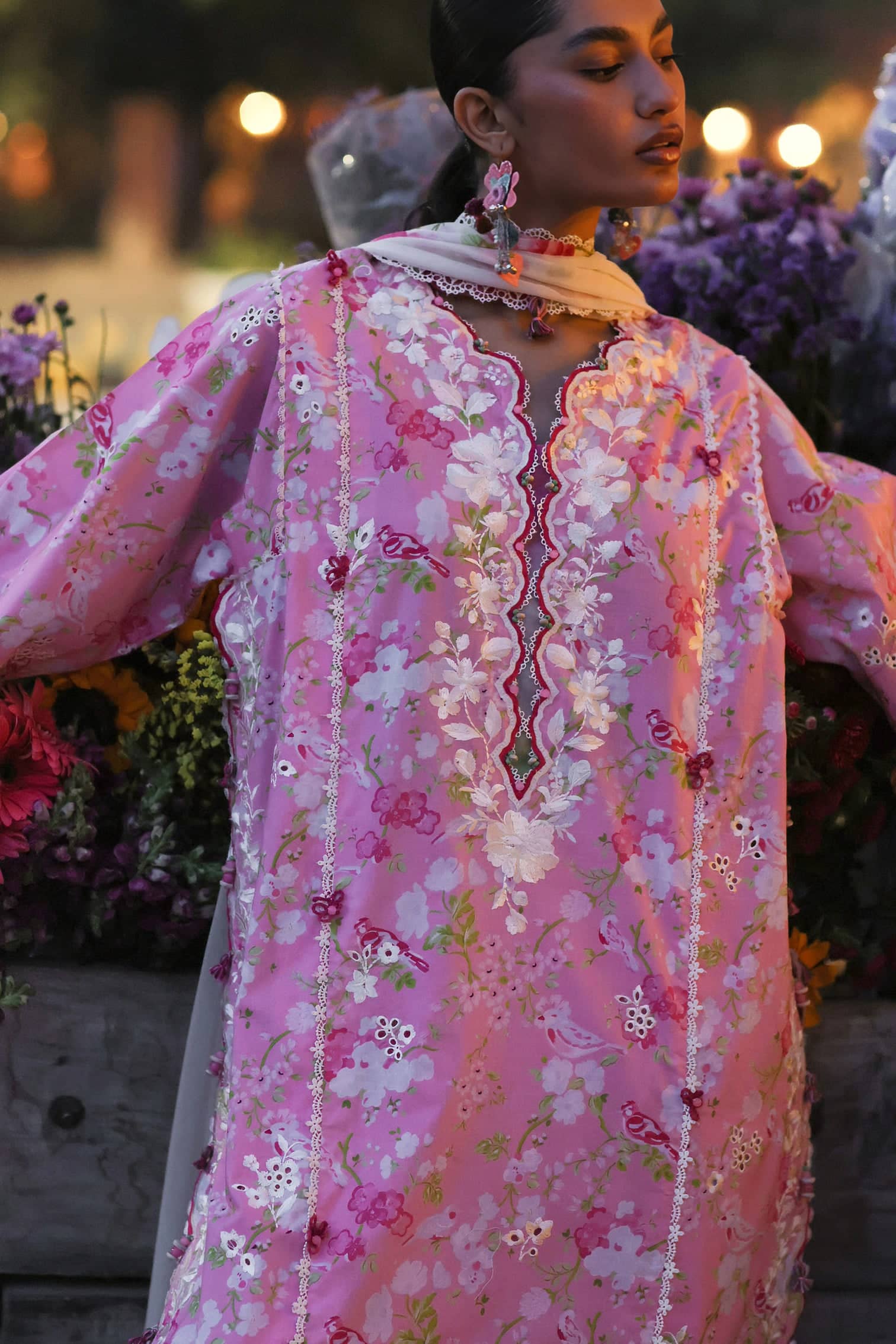 img_zaha_wildflower_awwal_boutique