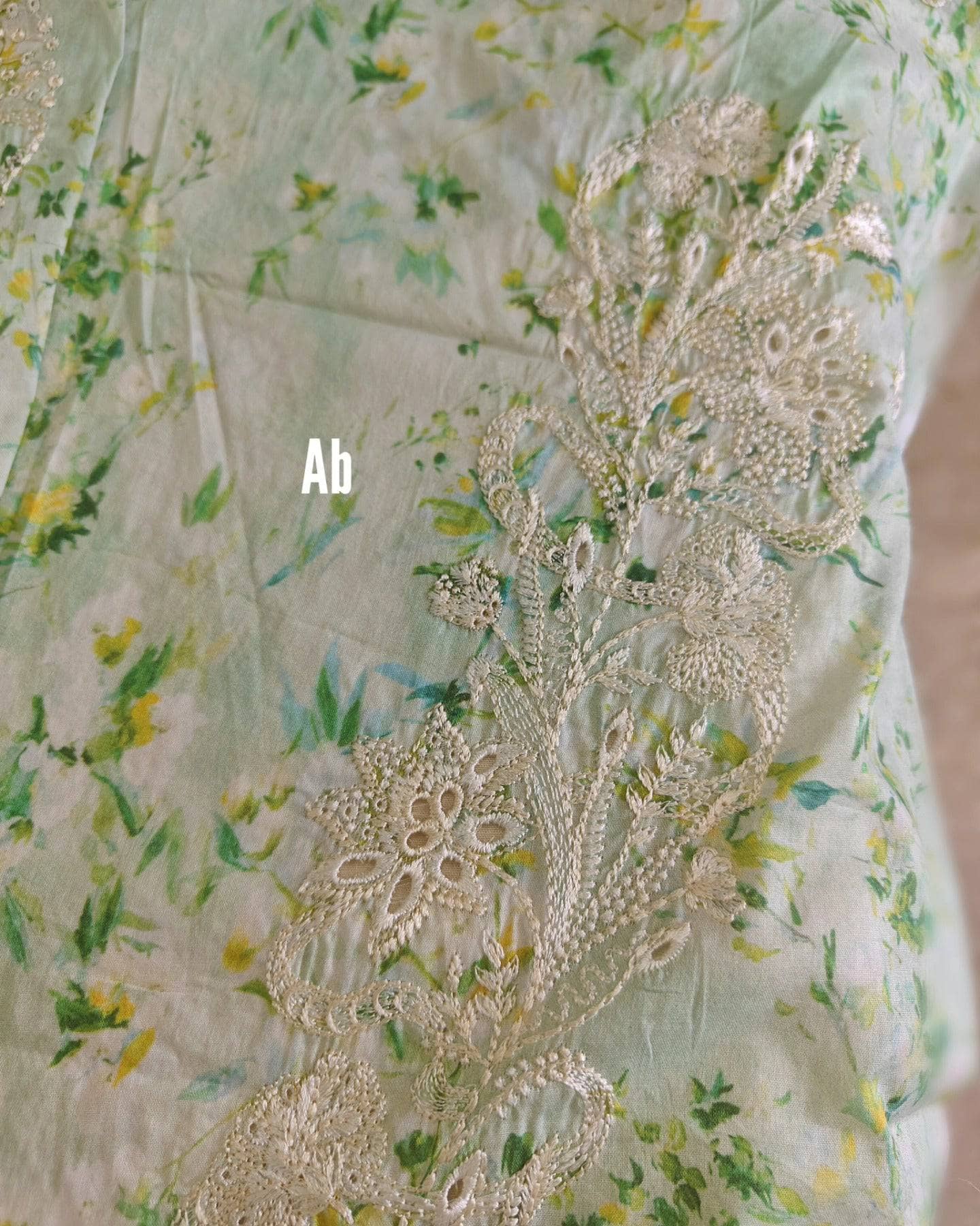 img_open_pic_zaha_lawn_24_awwal_boutique