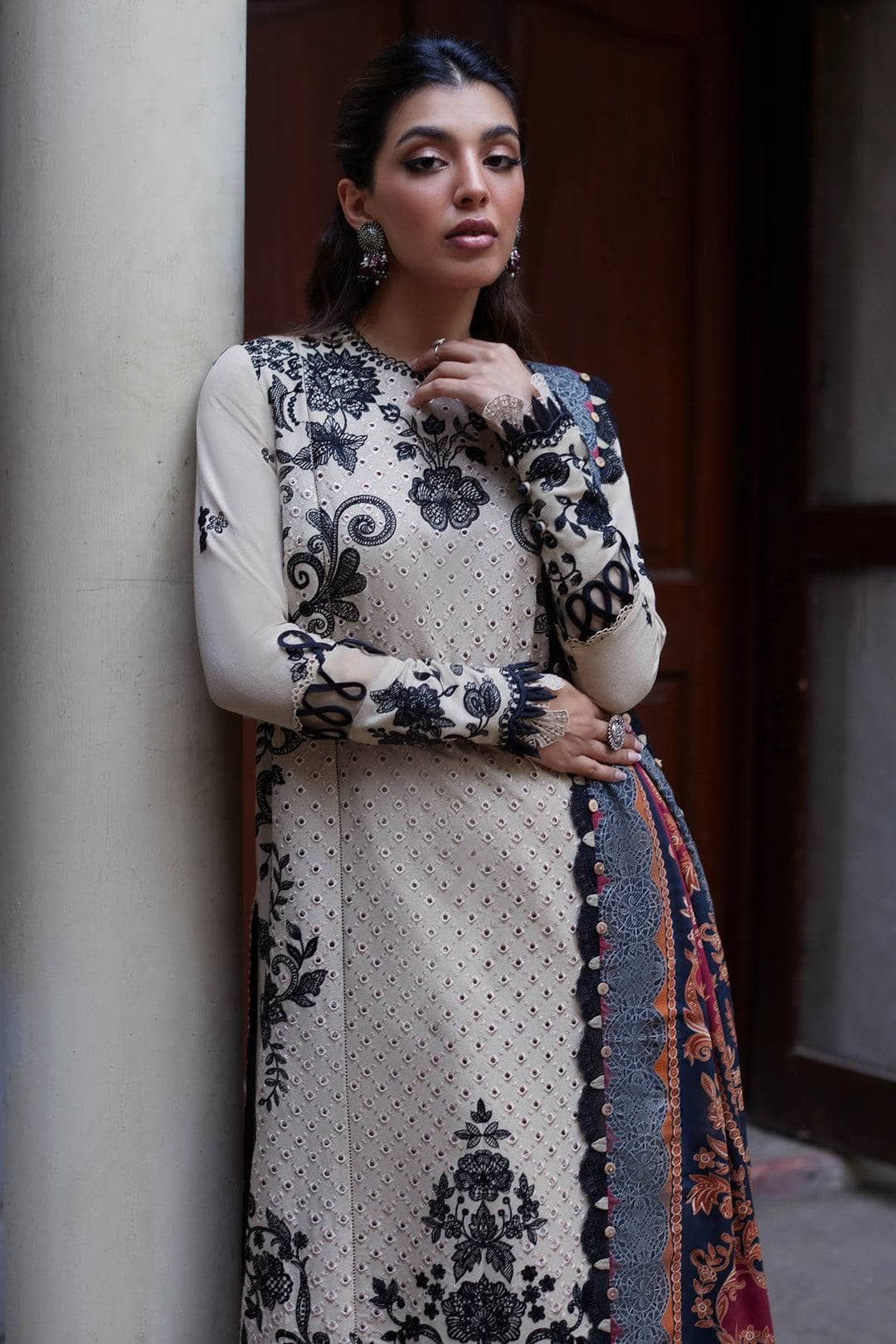 img_zaha_winter_23_awwal_boutique
