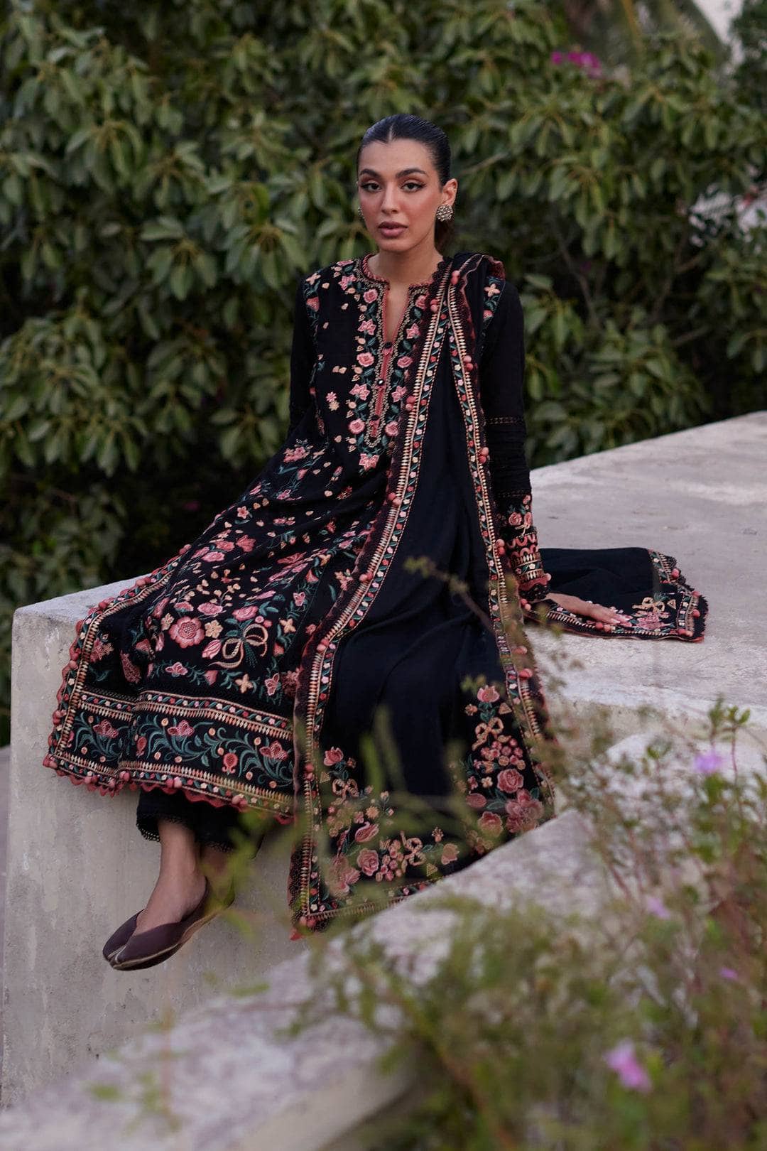 img_zaha_winter_23_awwal_boutique
