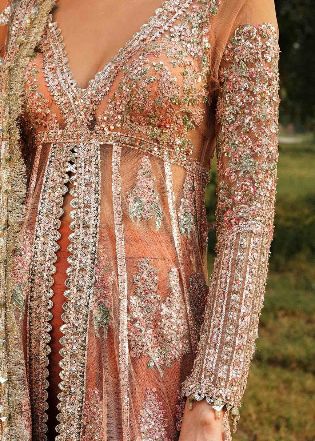 img_zaib_un_nisa_by_hussain_rehar_awwal_boutique