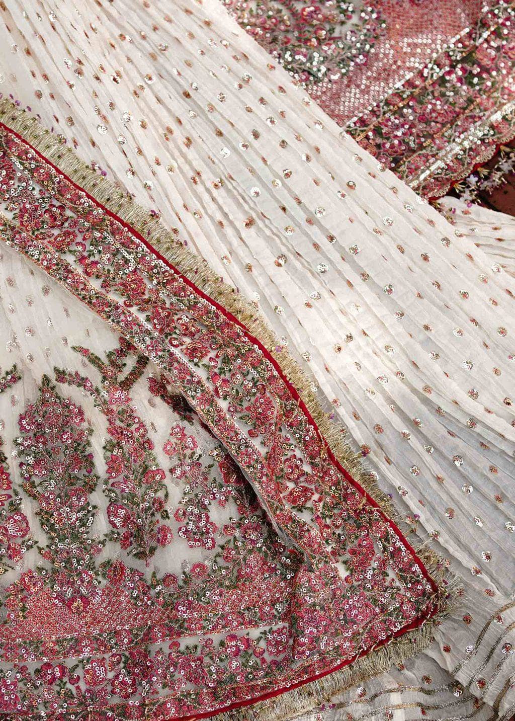 img_zaib_un_nisa_by_hussain_rehar_awwal_boutique