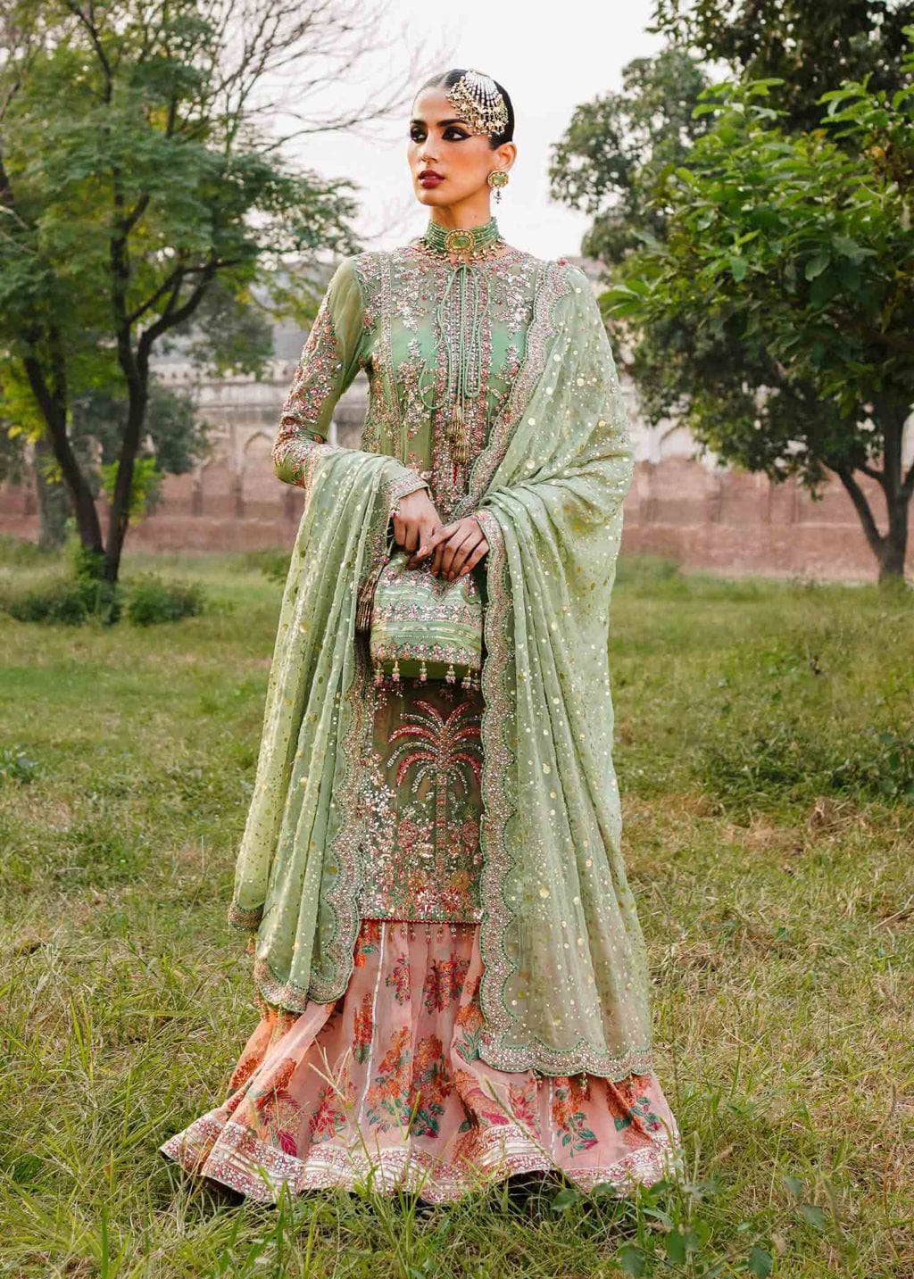 img_zaib_un_nisa_by_hussain_rehar_awwal_boutique