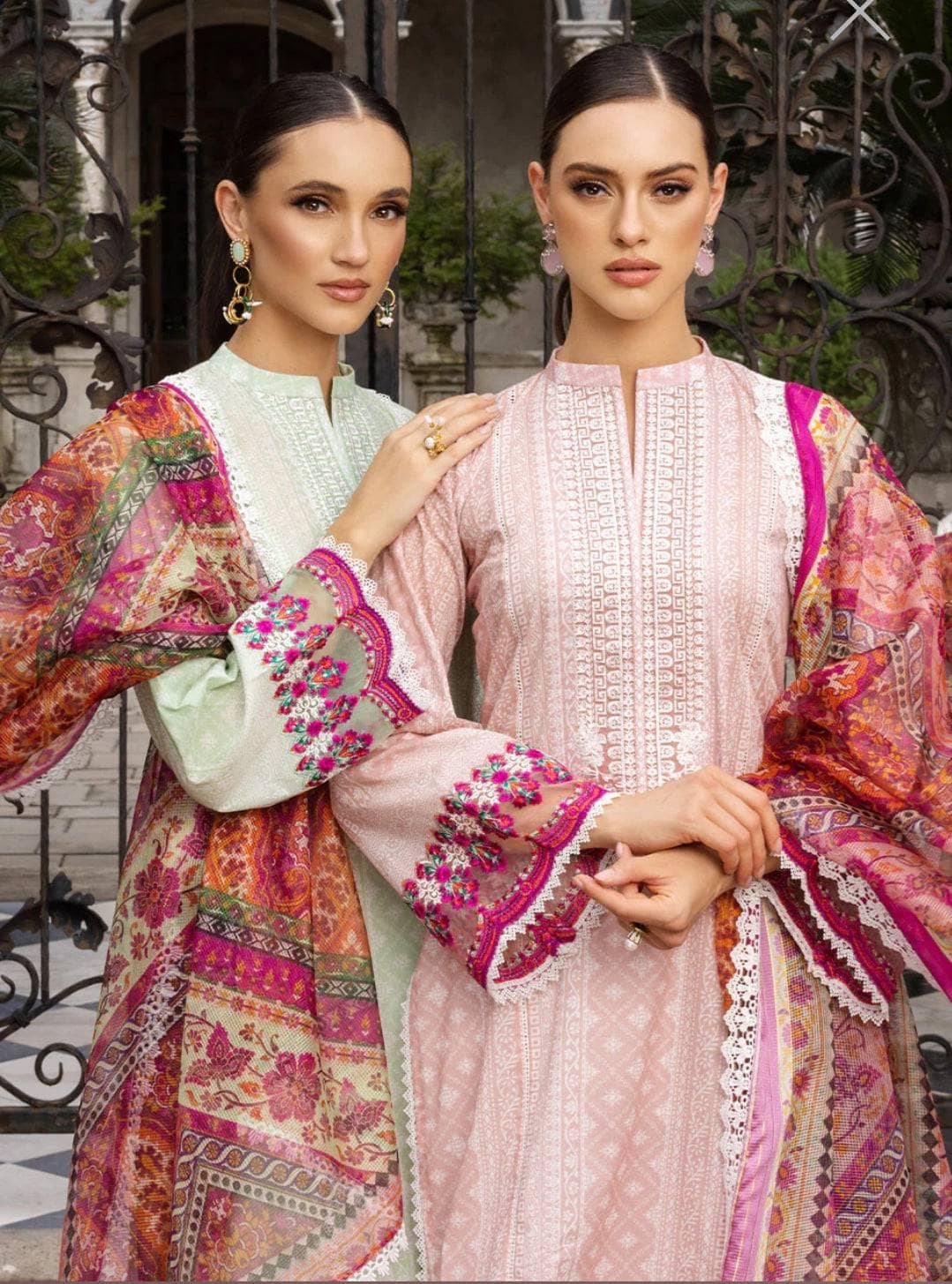 img_zainab_chottani_tahra_lawn_23_awwal_boutique