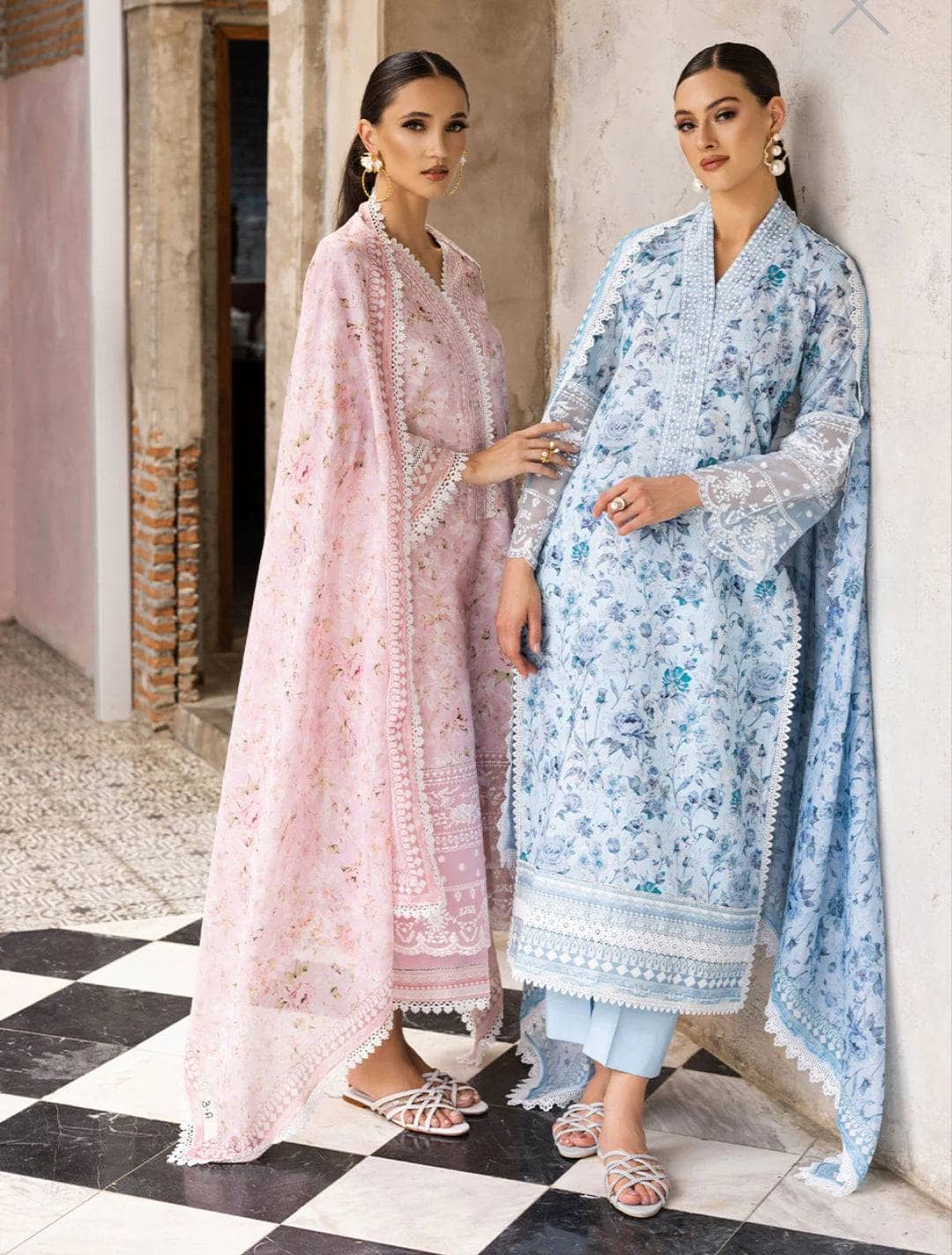 img_zainab_chottani_tahra_lawn_23_awwal_boutique