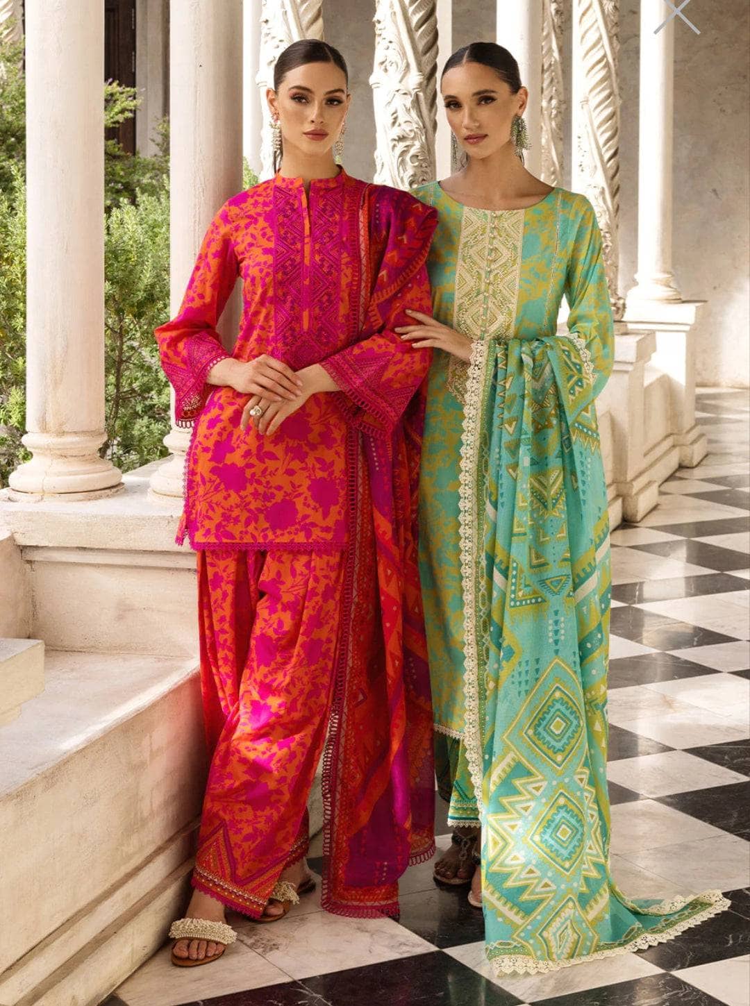 img_zainab_chottani_tahra_lawn_23_awwal_boutique