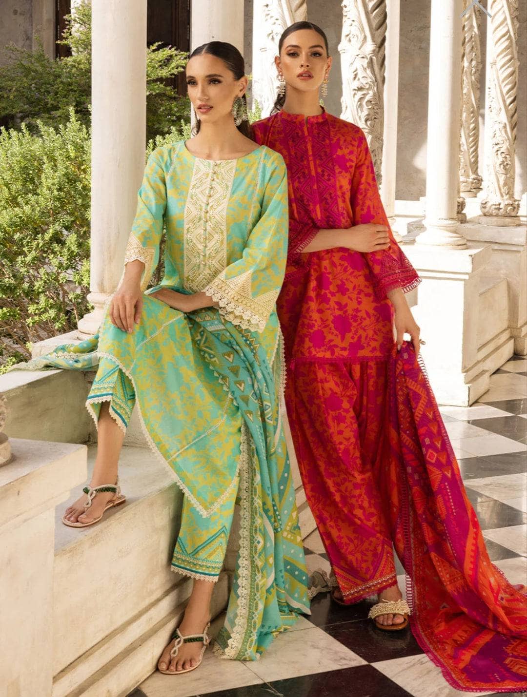img_zainab_chottani_tahra_lawn_23_awwal_boutique