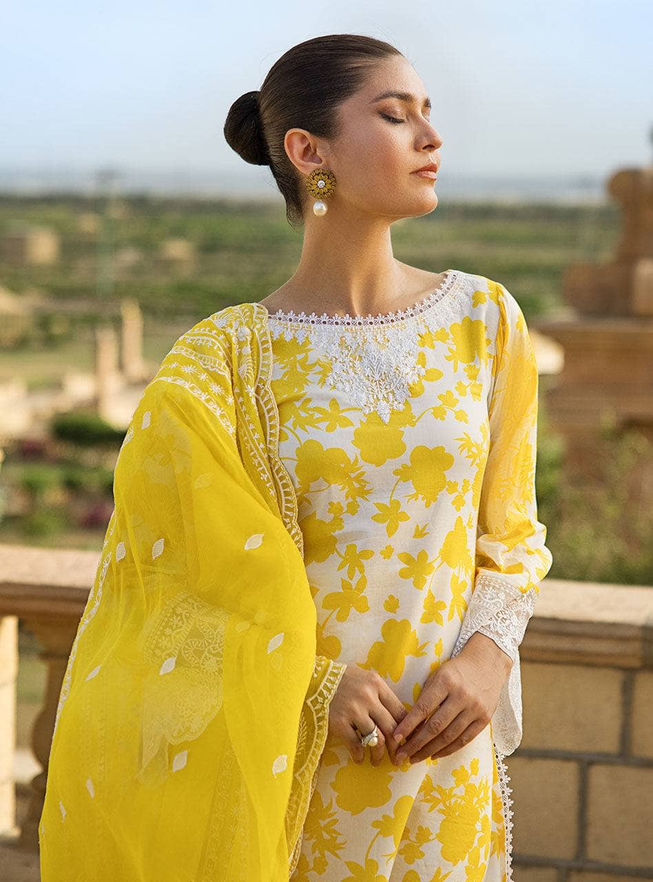 img_zainab_chottani_lawn_23_awwal_boutique