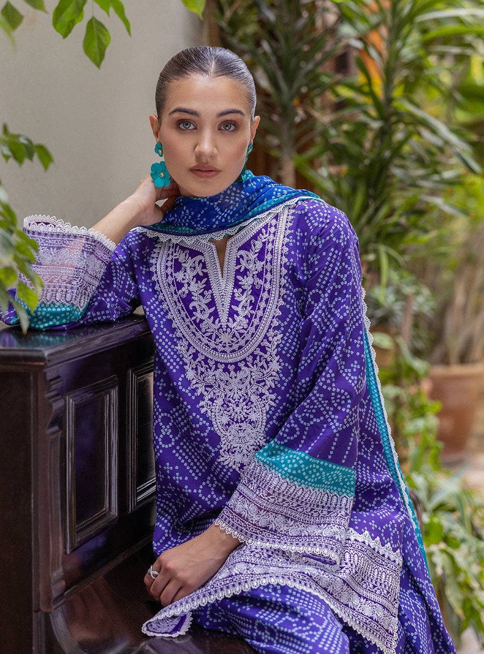 Zainab Chottani Tahra Lawn 25/Lisa