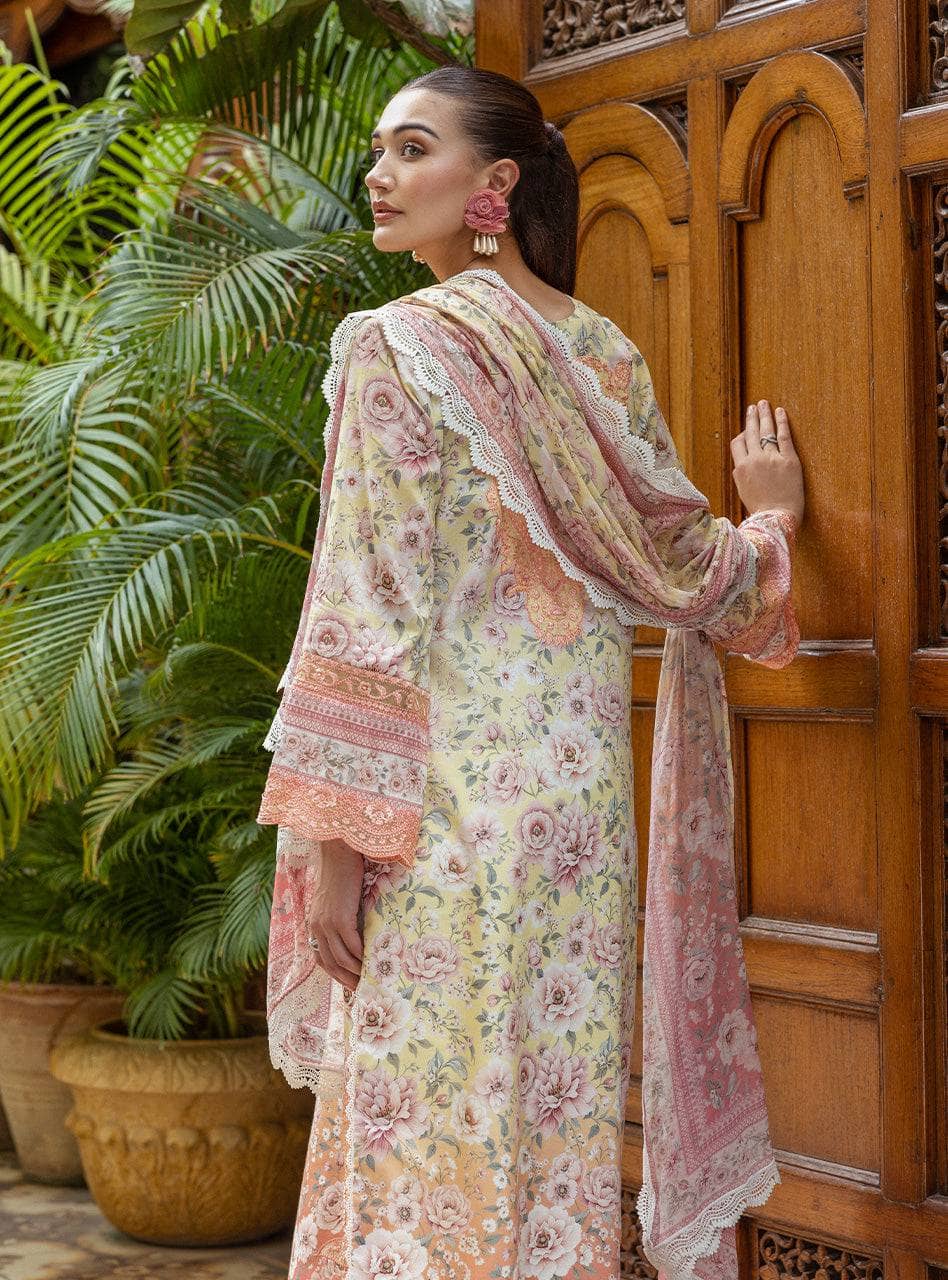 img_zainab_chottani_tahra_lawn_awwal_boutique