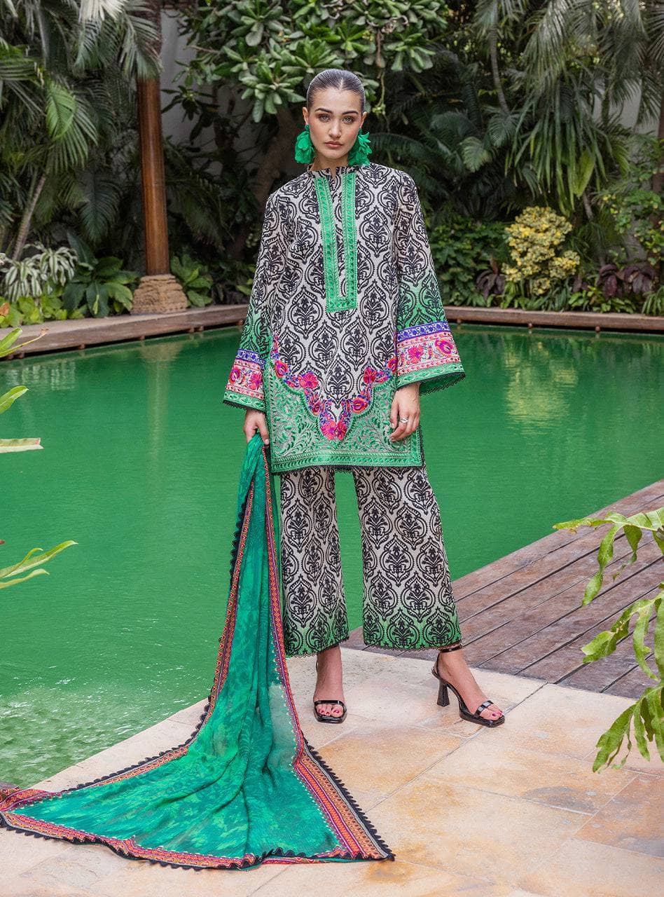 img_zainab_chottanil_lawn_awwal_boutique
