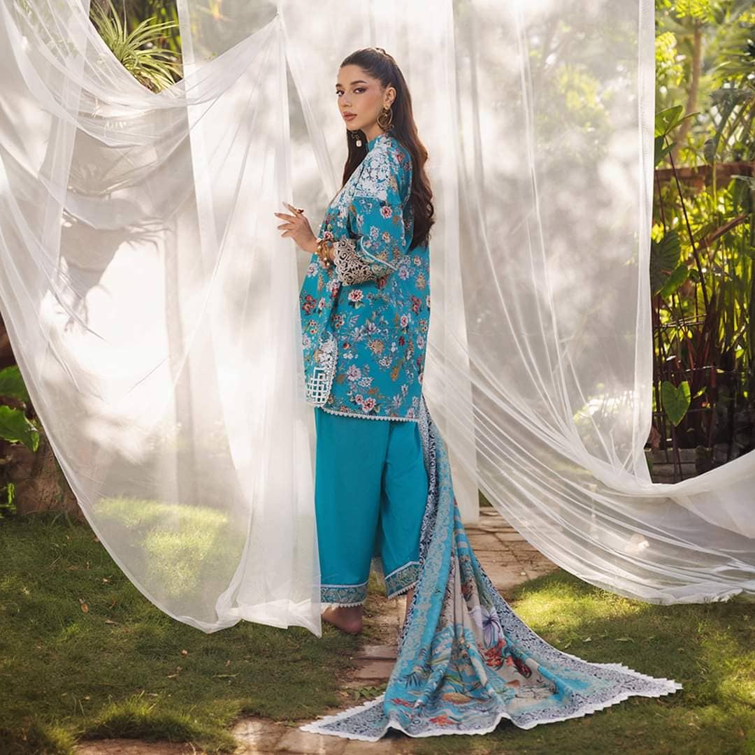 img_zainab_chottani_lawn_24_awwal_boutique