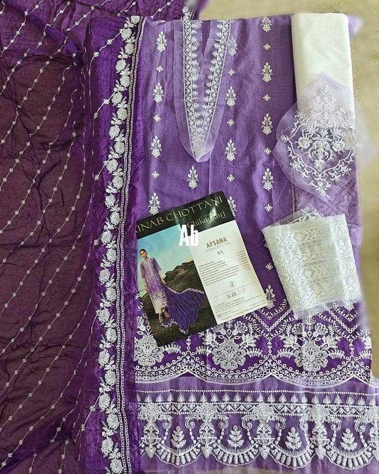 img_zainab_chottani_lawn_24_sale_awwal_boutique