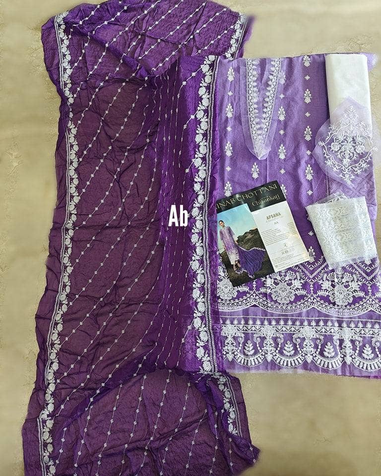 img_zainab_chottani_lawn_24_sale_awwal_boutique