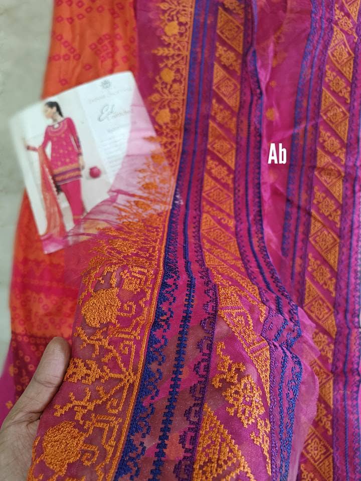 img_open_pic_zainab_chottani_awwal_boutique