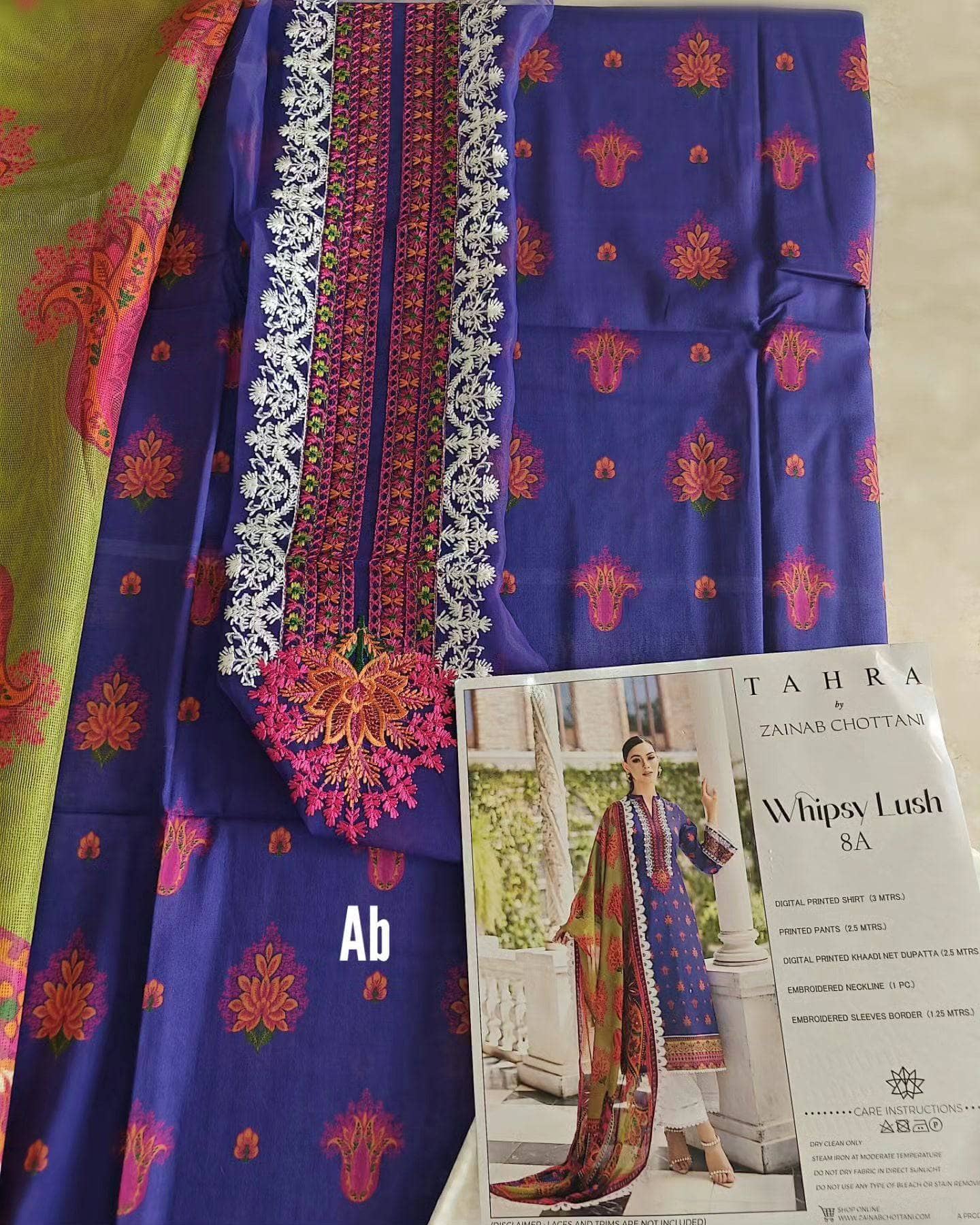 img_open_pic_zainab_chottani_awwal_boutique
