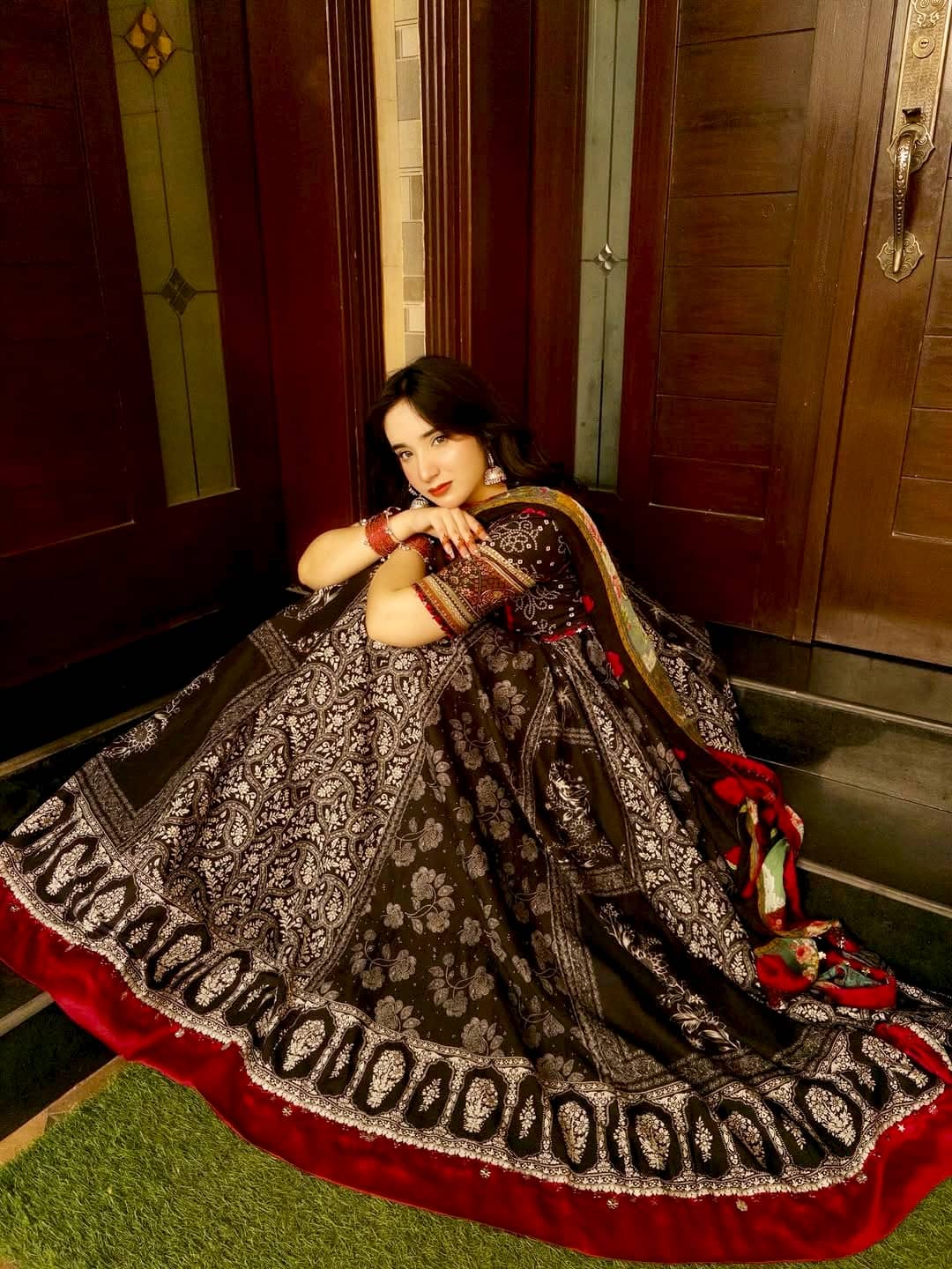 Spotted in Zara Shahjahan Anarkali Lawn/Surkh Bahar-D1