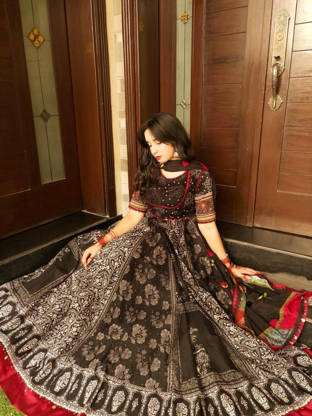 Spotted in Zara Shahjahan Anarkali Lawn/Surkh Bahar-D1