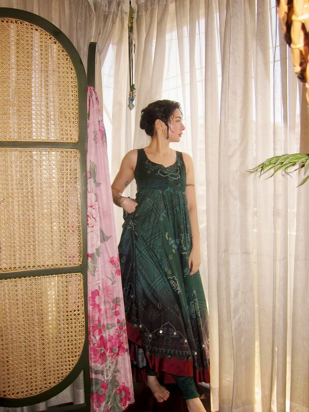 img_zara_shahjahan_anarkali_awwal_boutique