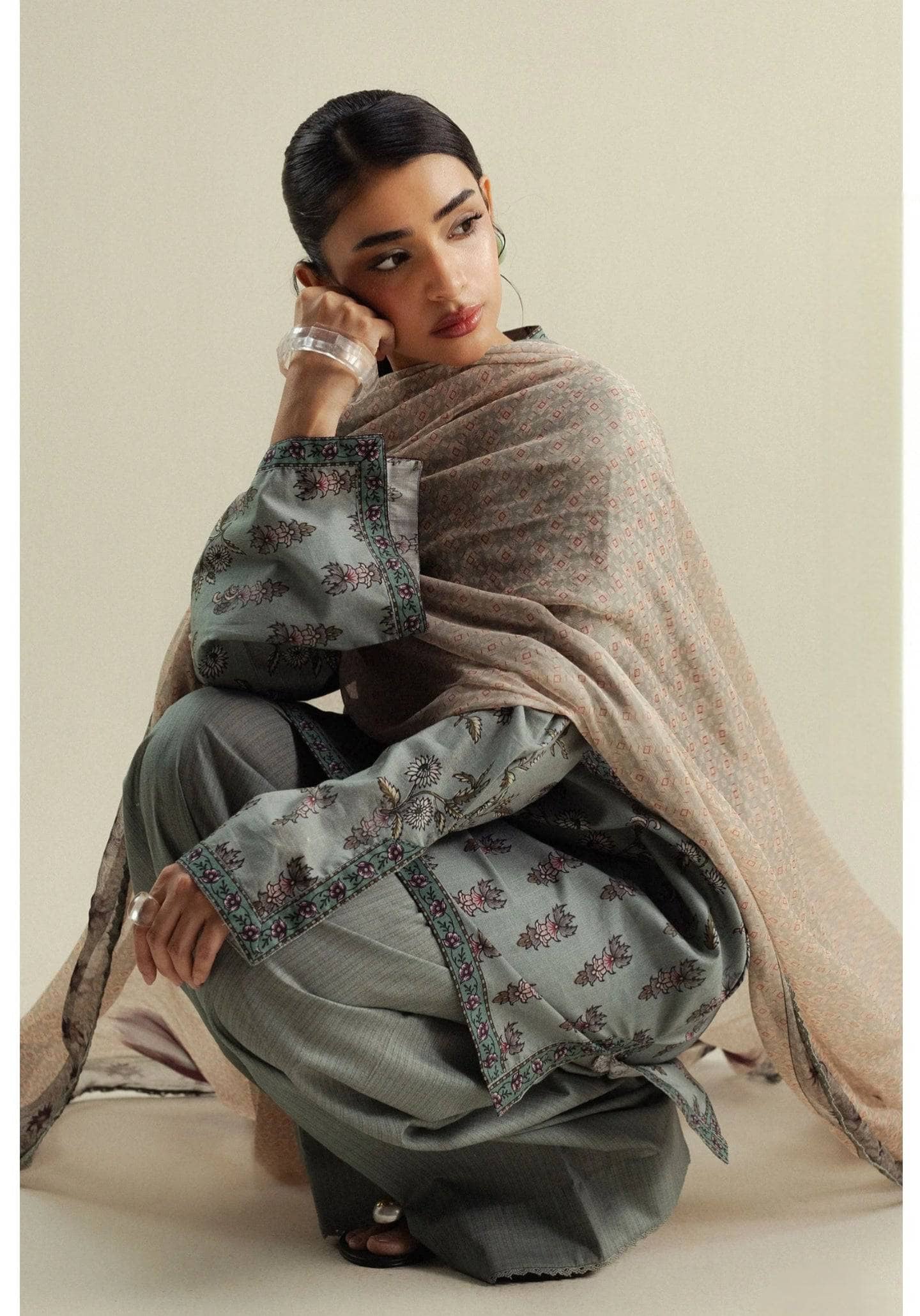 img_coco_fall_edit_zara_shahjahan_awwal_boutique