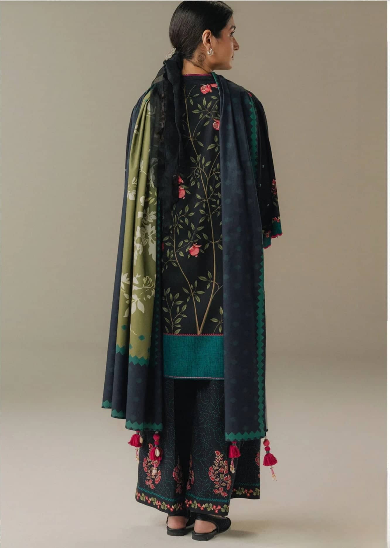 Zara Shahjahan Coco Fall Edit Lawn Pakistani Suits Zara Shahjahan Coco Prints 25/Vol 5/Sienna Field/4A