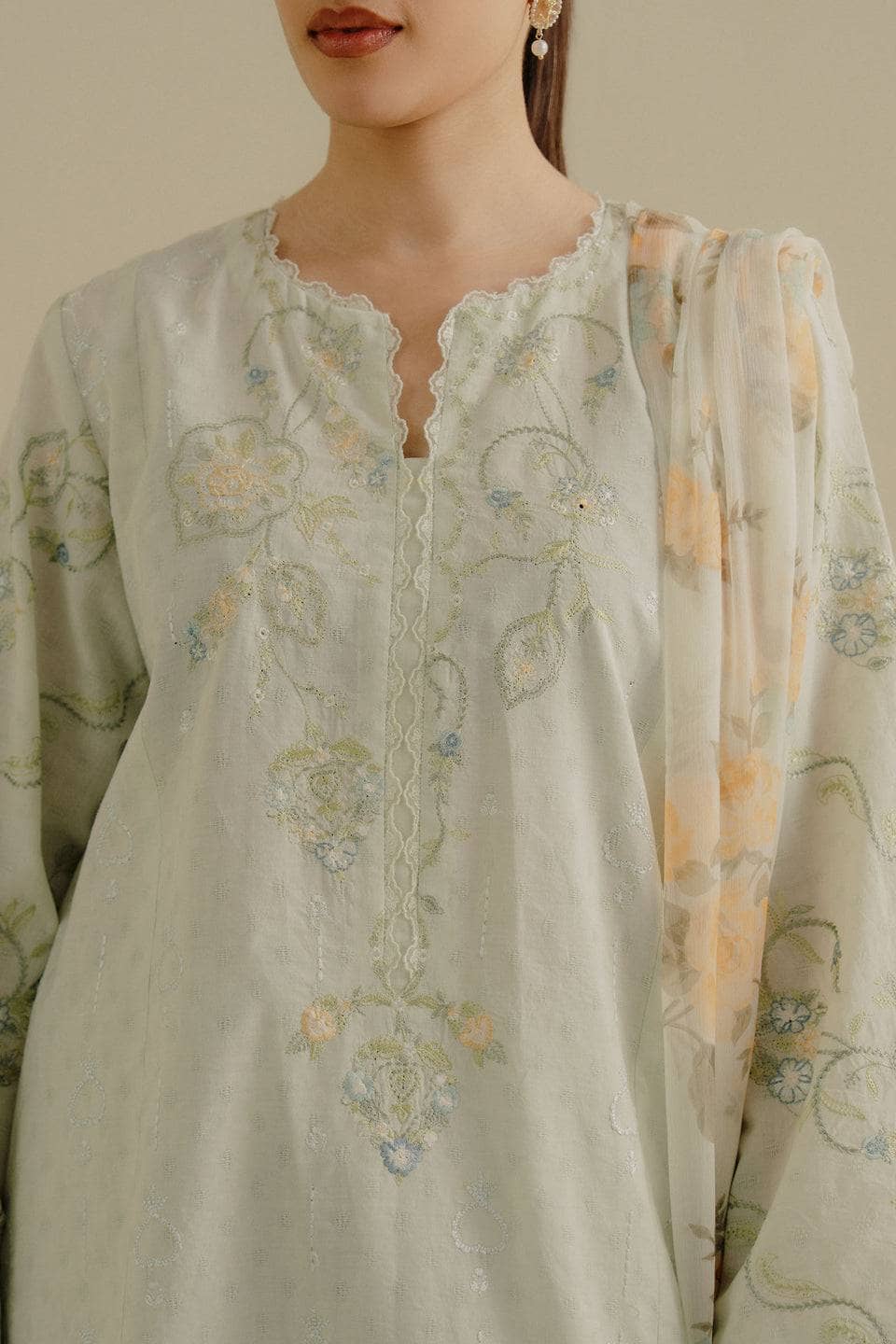 img_coco_by_zara_shahjahan_awwal_boutique