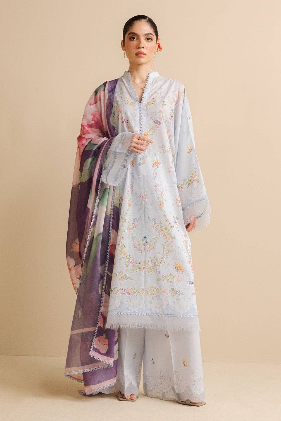 img_zara_shahjahan_coco_prints_awwal_boutique