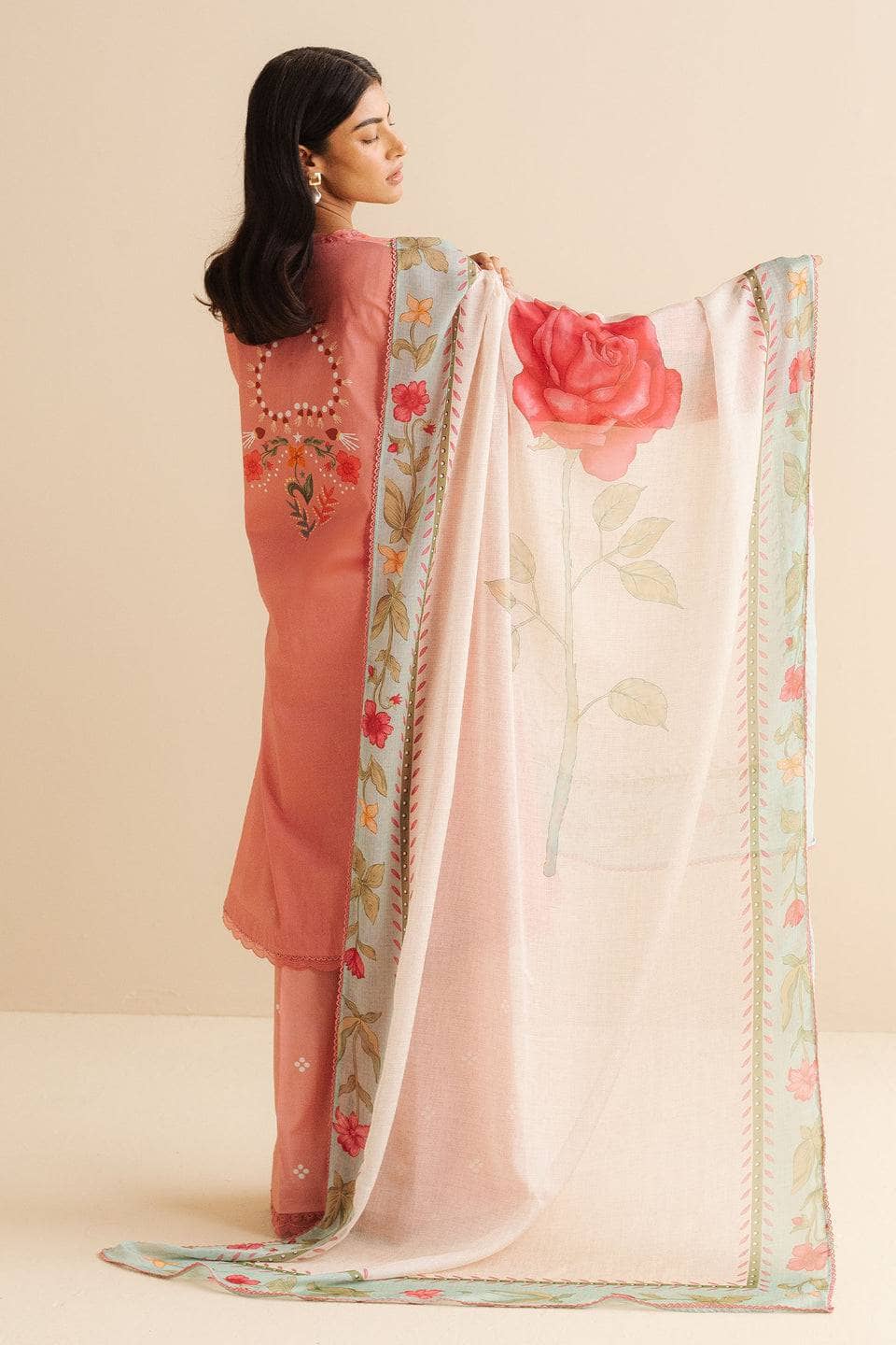 img_coco_prints_by_zara_shahjahan_awwal_boutique