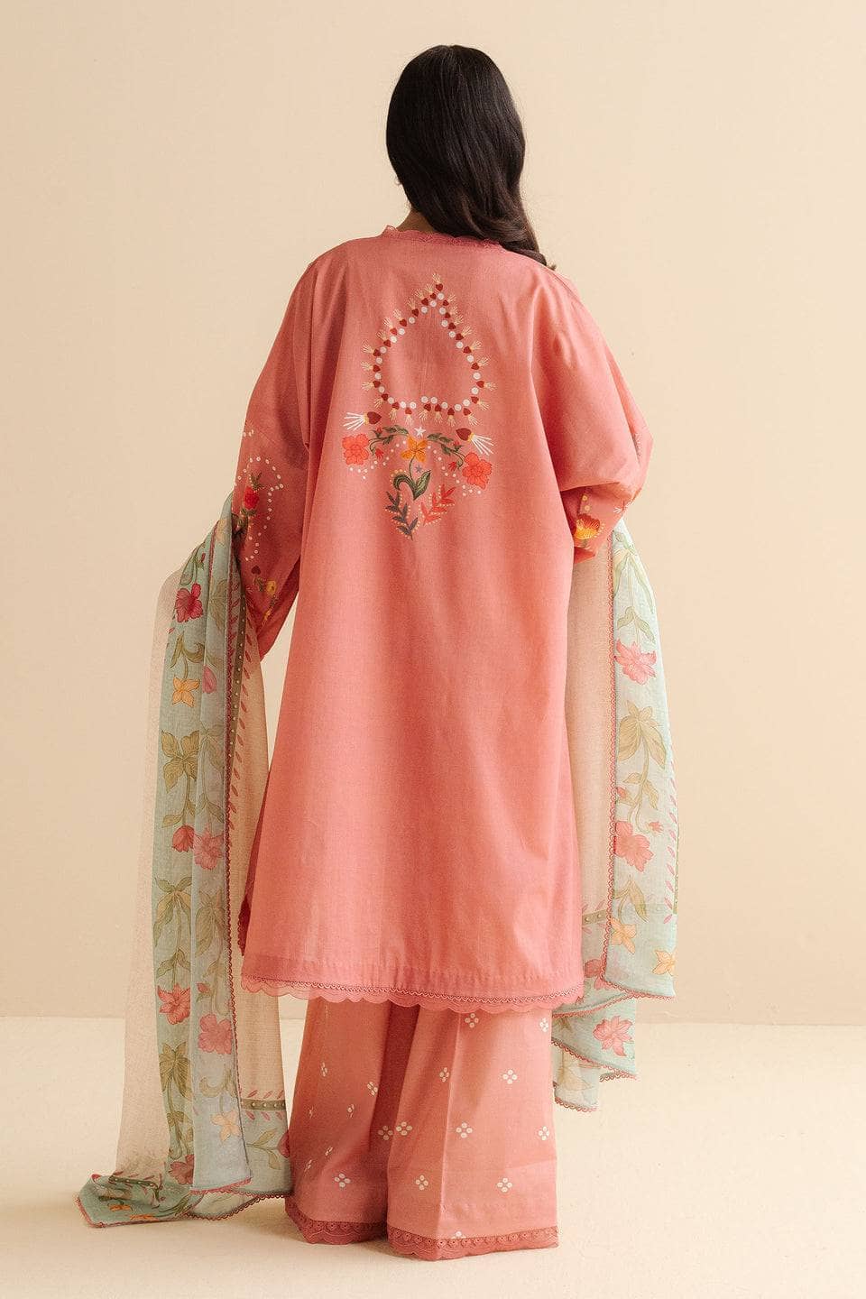 img_coco_prints_by_zara_shahjahan_awwal_boutique