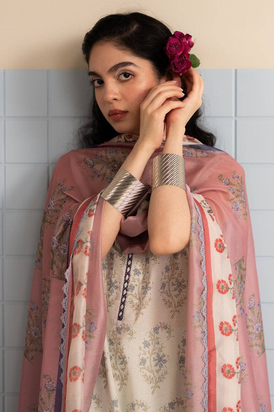 img_zara_shahjahan_coco_prints_awwal_boutique