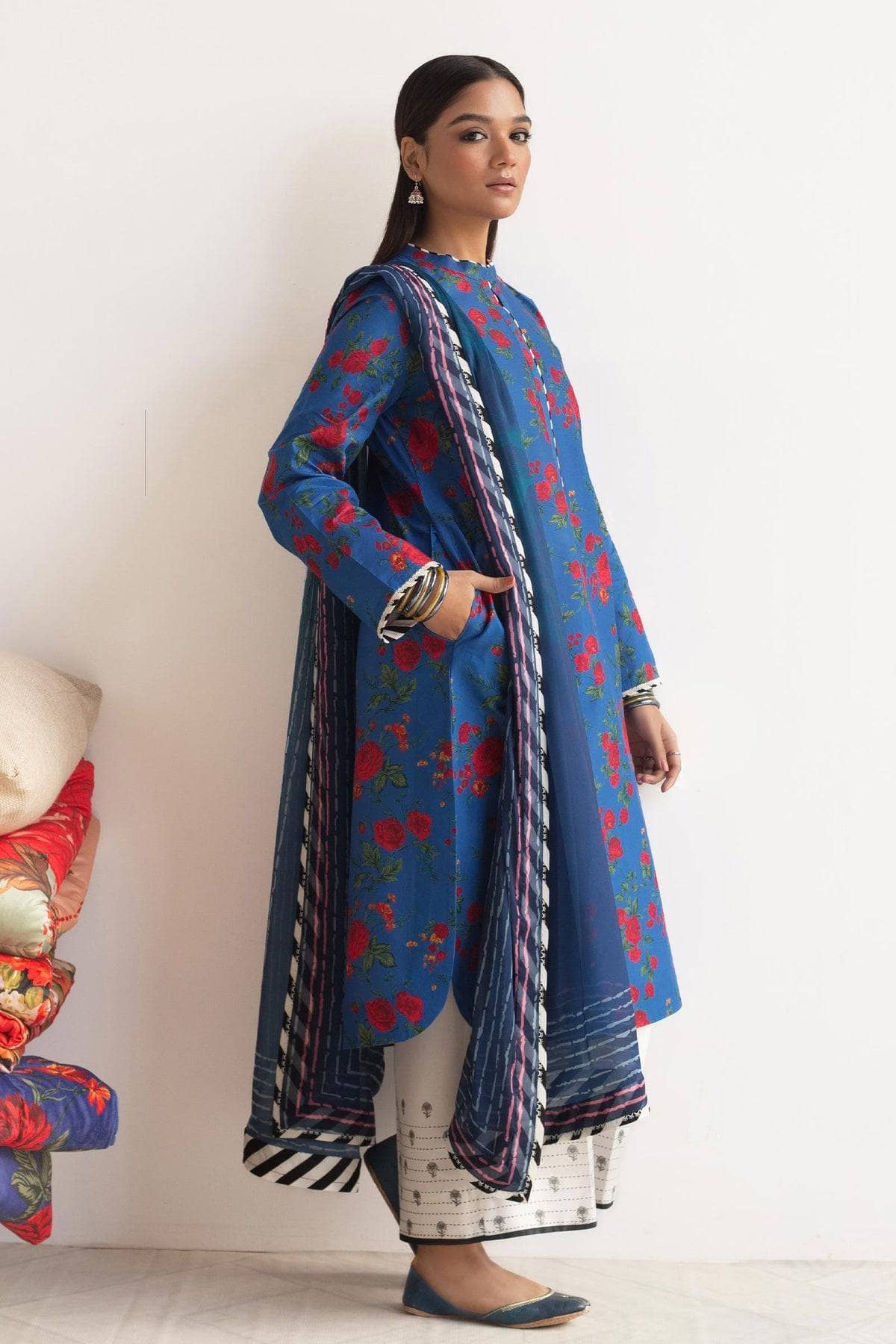 img_zara_shahjahan_coco_prints_awwal_boutique