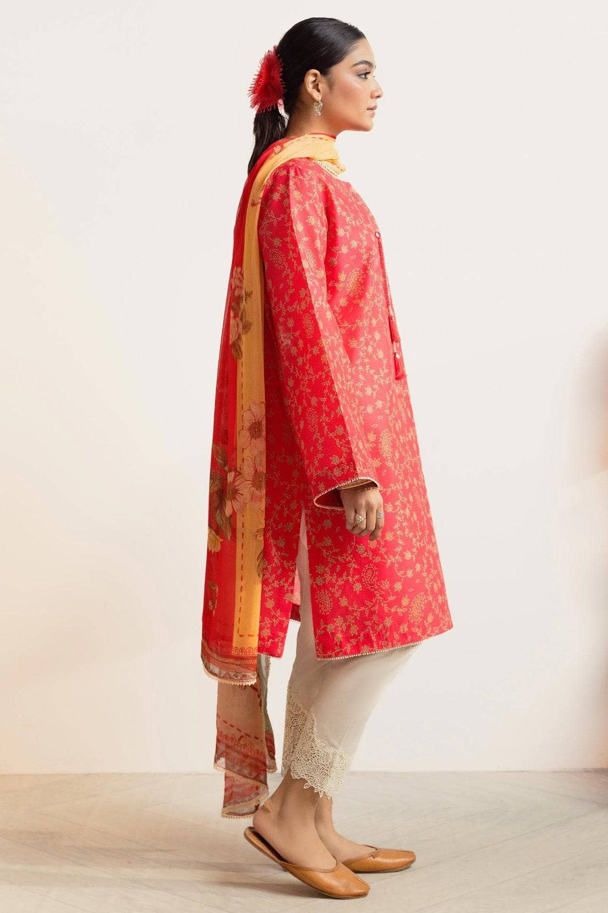 img_zara_shahjahan_coco_prints_awwal_boutique