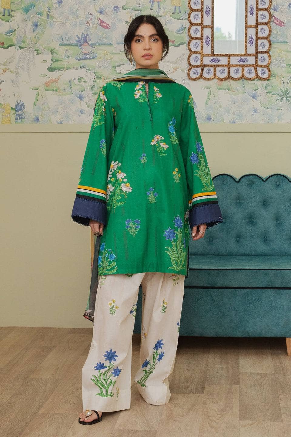 img_zara_shahjahan_coco_prints_awwal_boutique