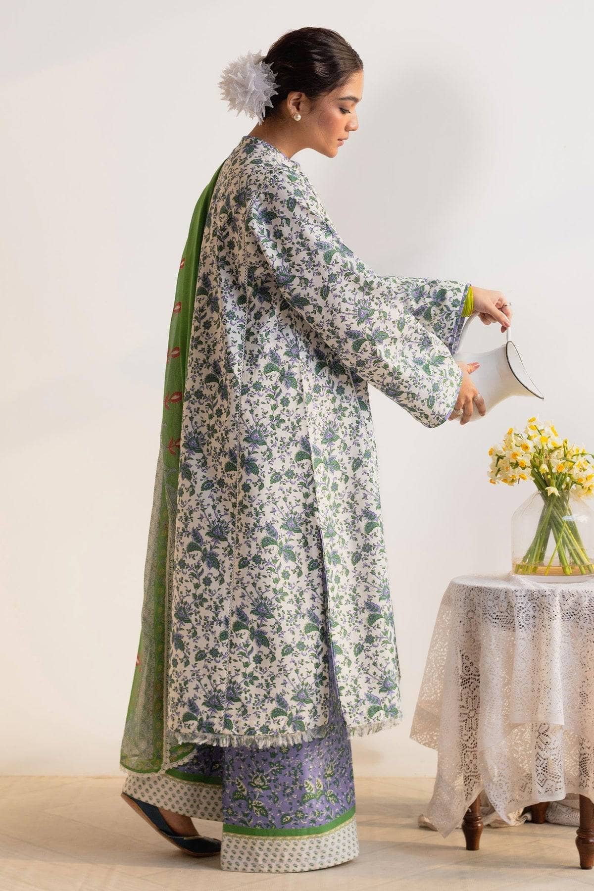img_zara_shahjahan_coco_prints_awwal_boutique