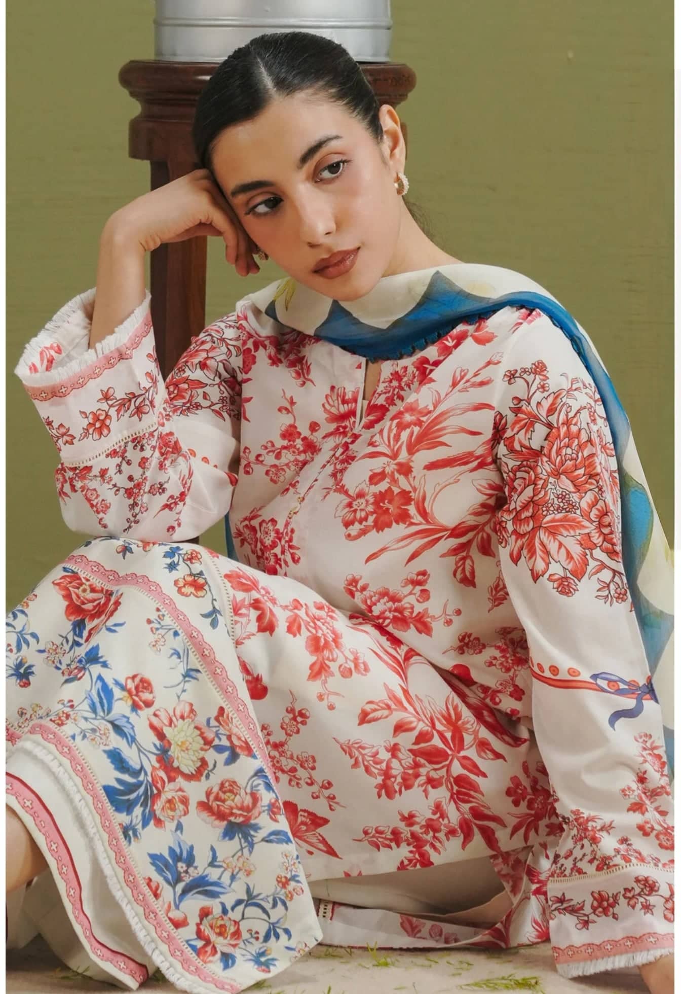 img_coco_prints_lawn_awwal_boutique