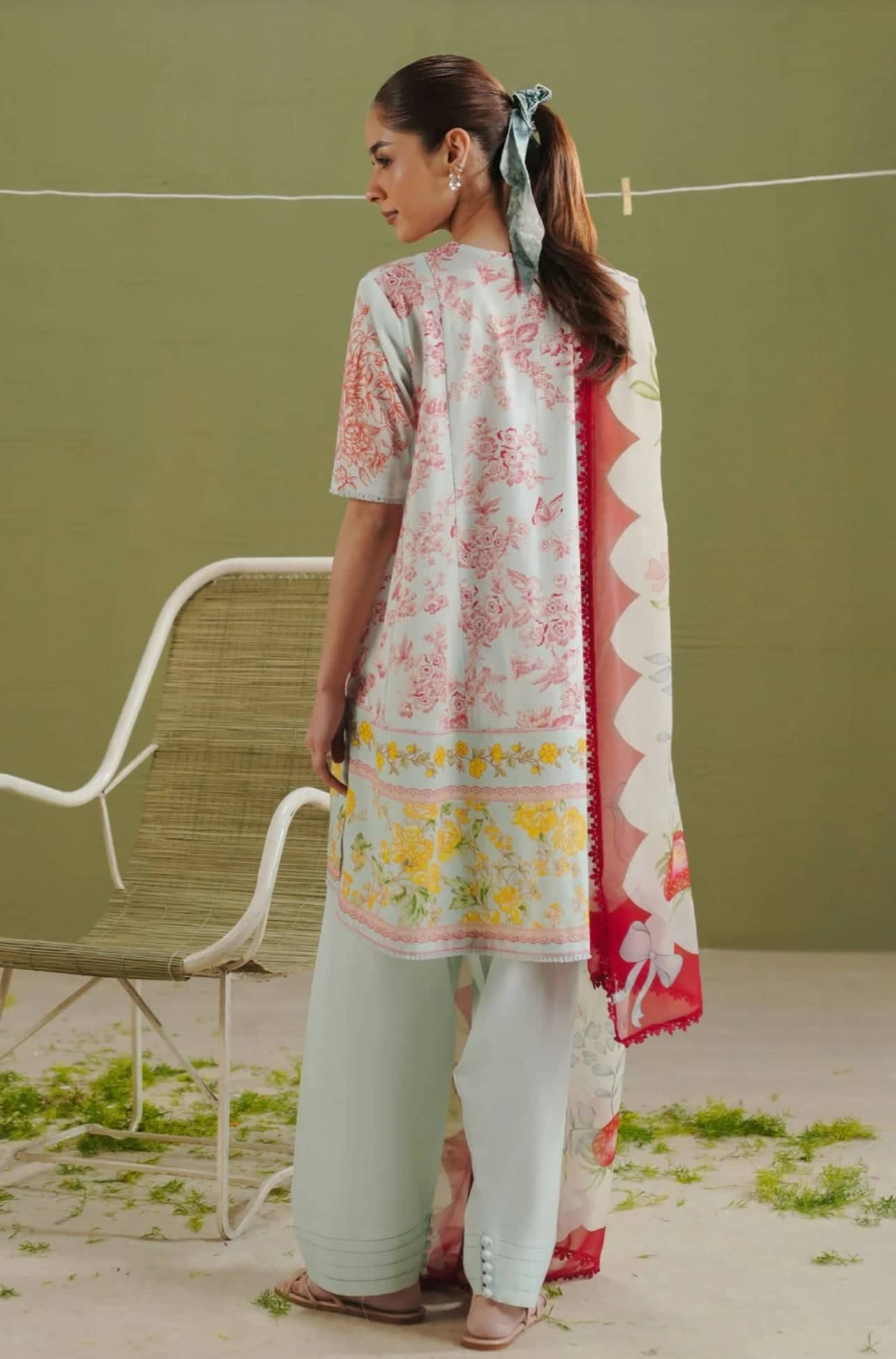 Zara Shahjahan 26 Drop 1/Elvo 4B/Ice Blue/Chiffon Dupatta