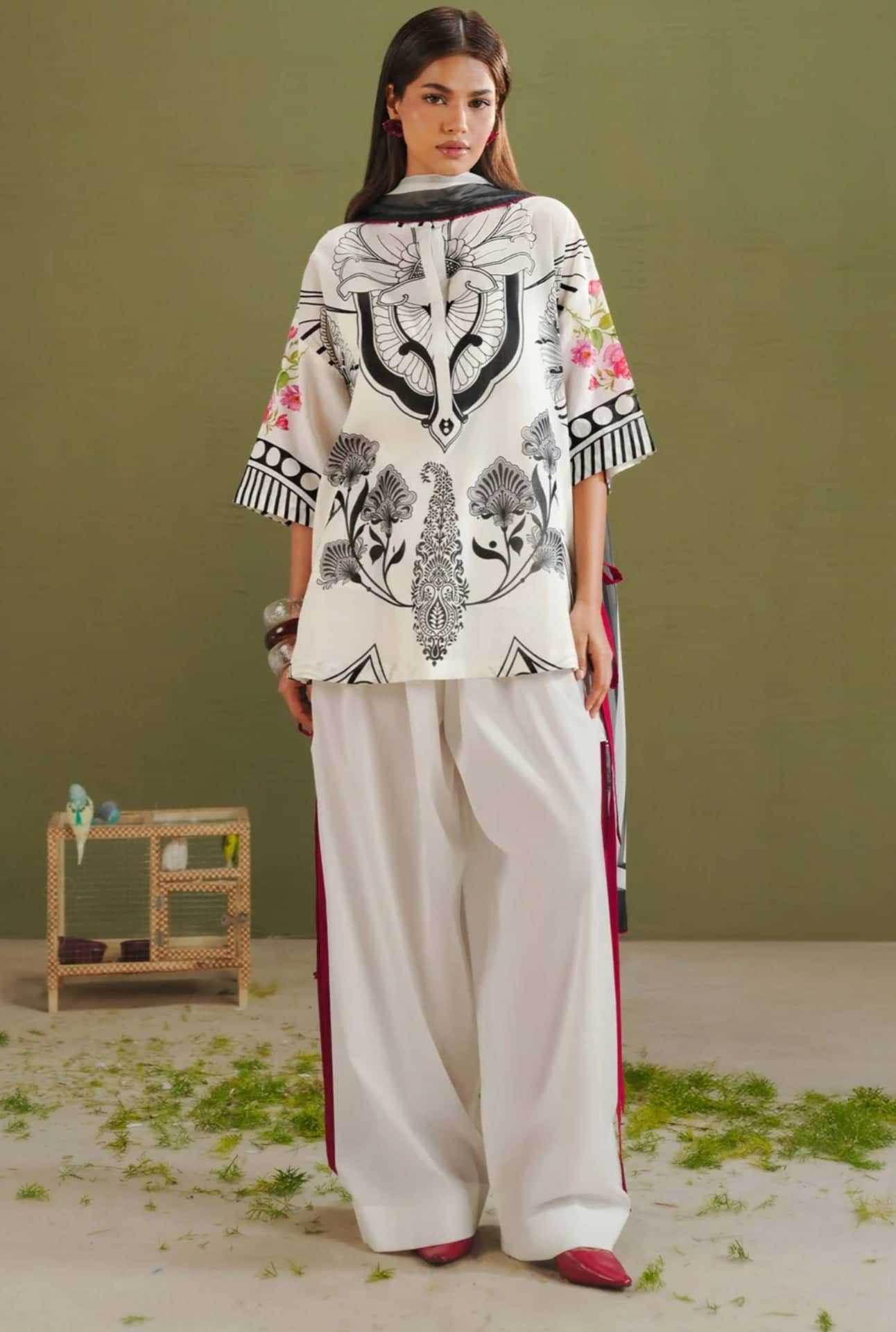 img_coco_prints_lawn_awwal_boutique