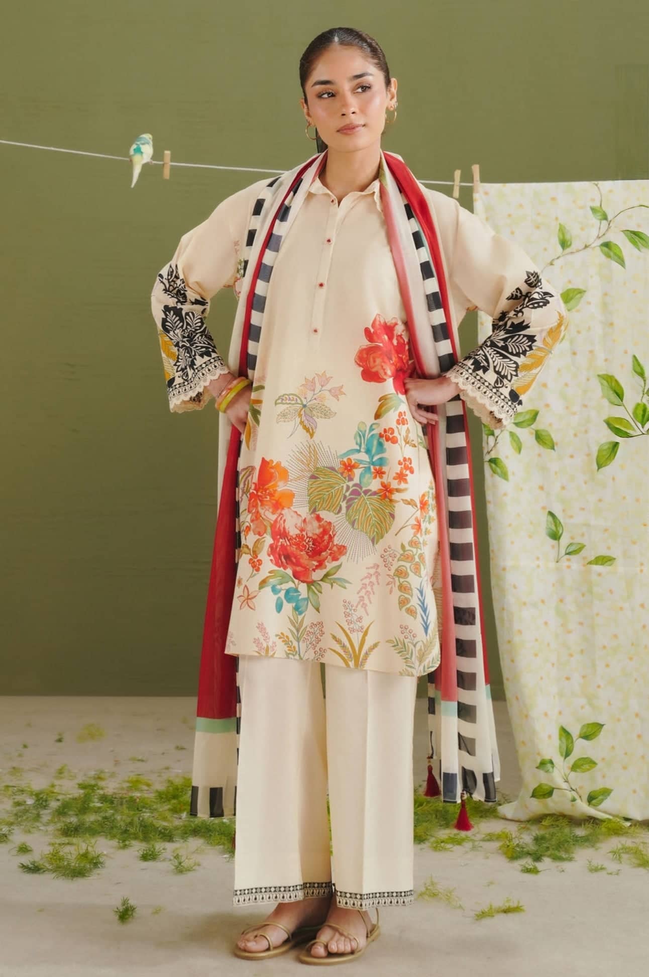 img_coco_prints_lawn_awwal_boutique