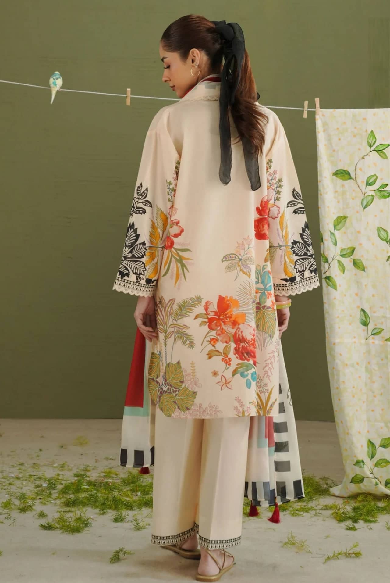 Restocked/Zara Shahjahan 26 Drop 1/Vera 3A/Vanilla/Silk Dupatta