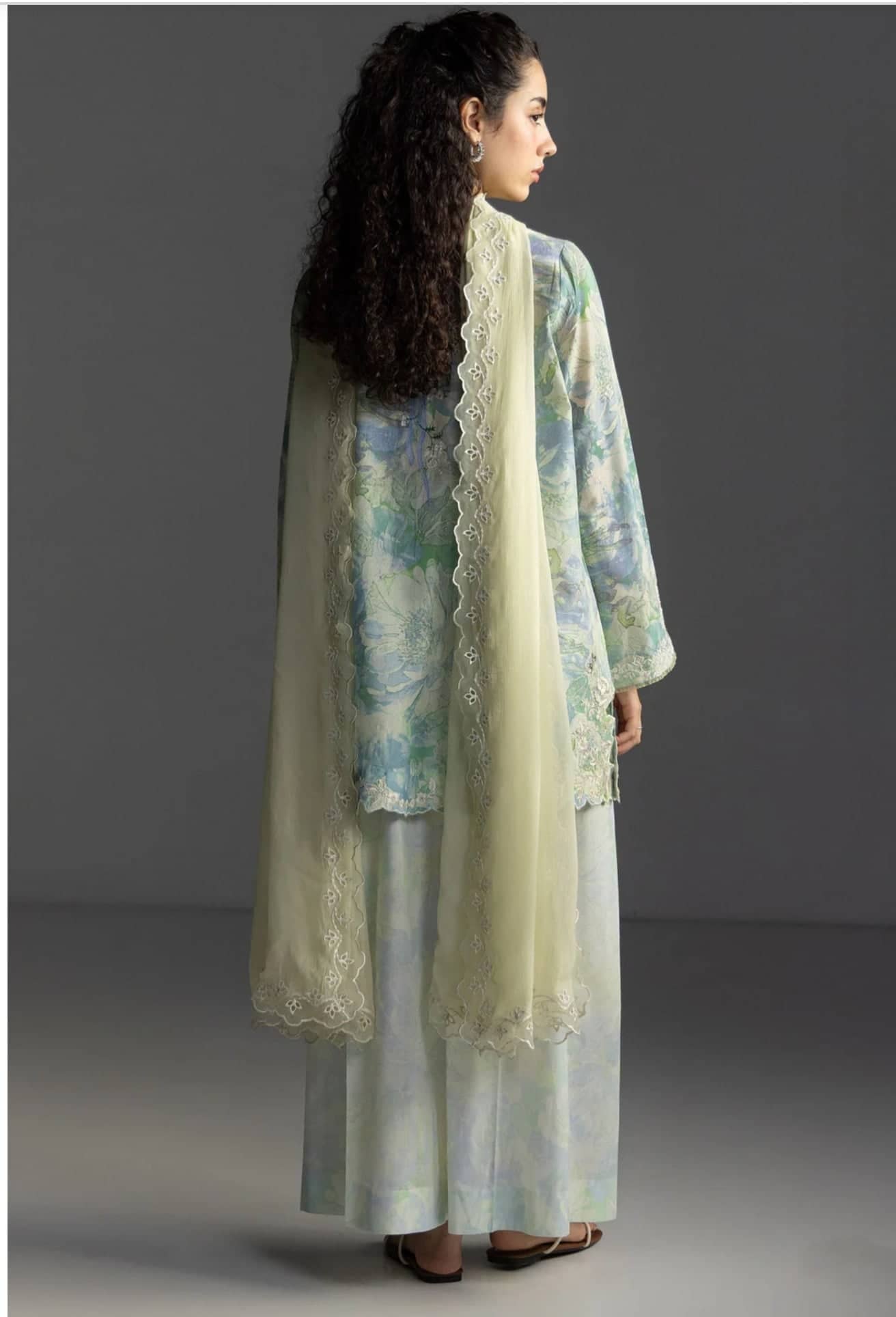 Restocked/Zara Shahjahan Coco Lawn 26/Aira-6A