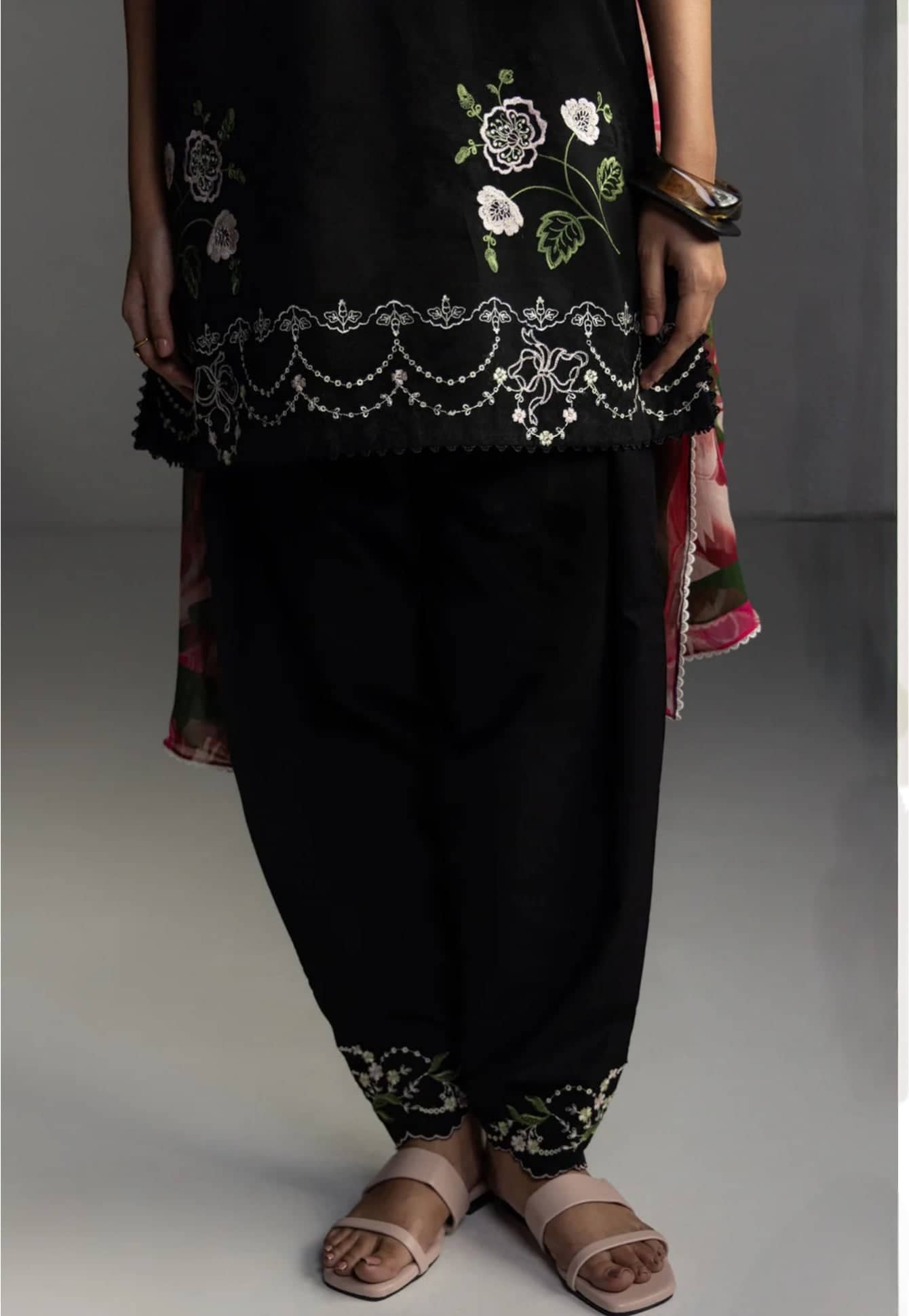 Zara Shahjahan Coco Lawn 26/Miro 2B