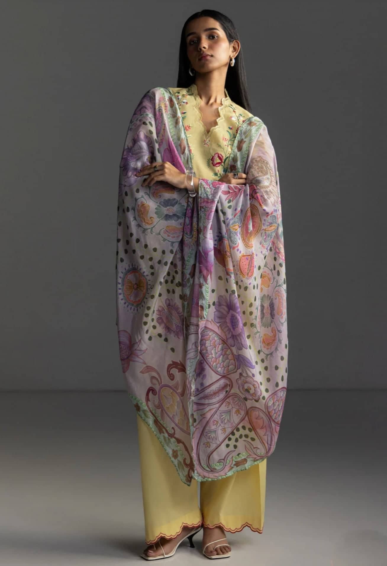 img_coco_lawn_by_zara_shahjahan_awwal_boutique