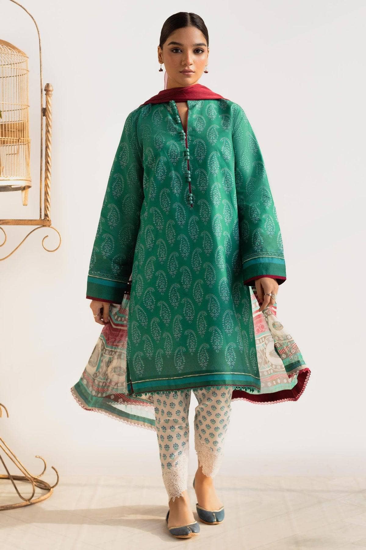 img_zara_shahjahan_coco_prints_awwal_boutique