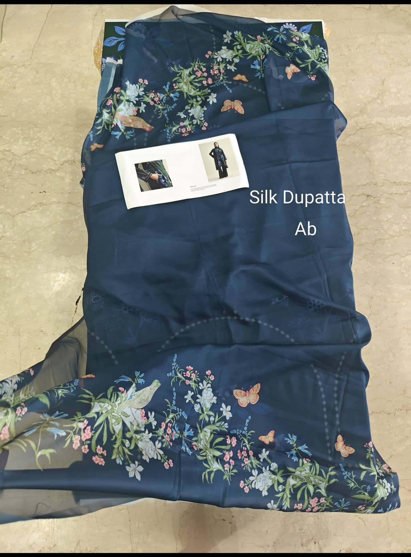 Zara Shahjahan Coco Prints open pics Open Pic/Zara Shahjahan Coco Prints 25/Fall Edit/Loom-3B/Emerald Green